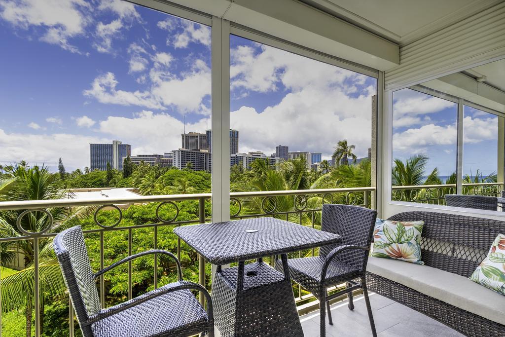 Waikiki Shore 515 Beachfront & Upgrade Apartment Honolulu Exterior foto